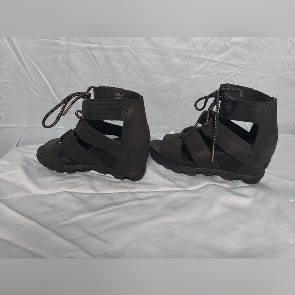 Sorel Black Gladiator Sandals - Picture 1 of 4